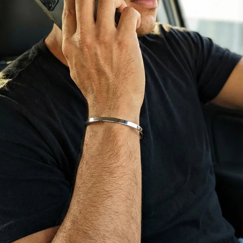 Bracelete Masculino Cuff em Aço