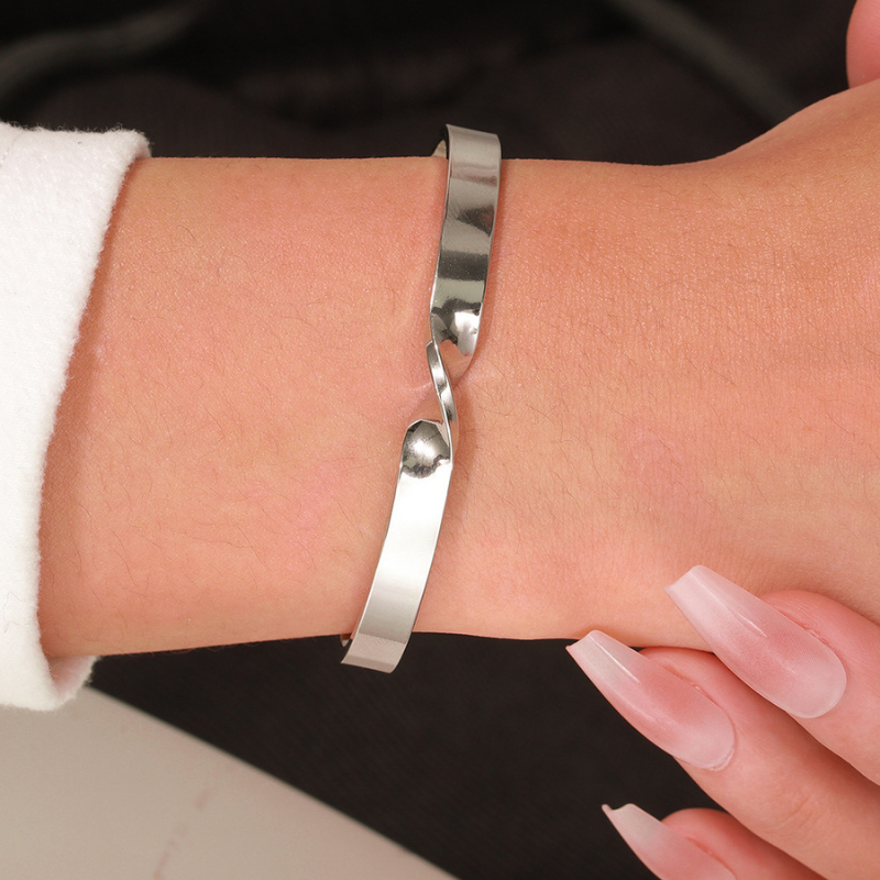 Bracelete Essence em Aço